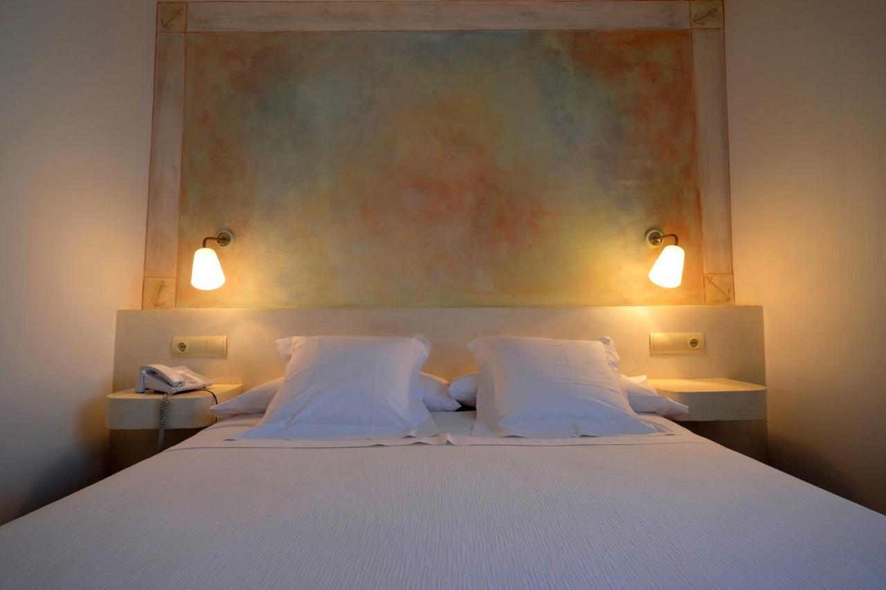 Hotel Carmen Roses Dış mekan fotoğraf